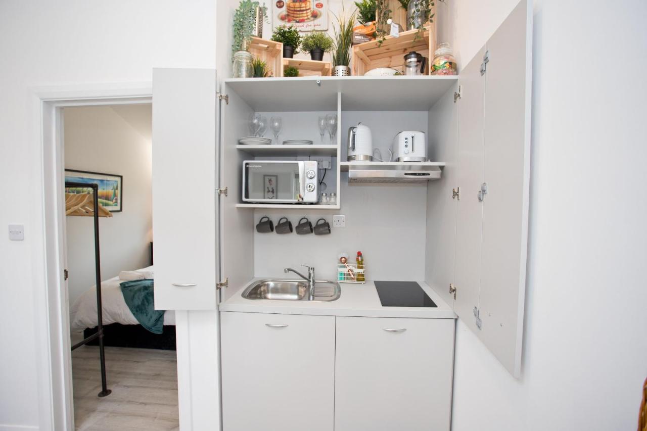 The Bearded Goat Den - A Rural Retreat At This Modern Holiday Cottage Saint Leonards Extérieur photo
